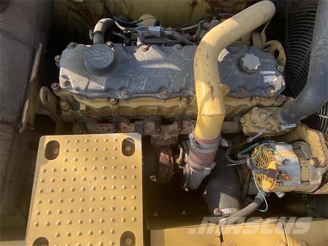 CAT 329D Pásová rýpadla