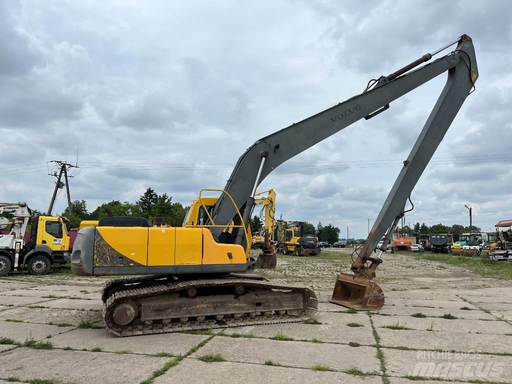 Volvo EC 240 LR Rýpadla s dlouhým dosahem