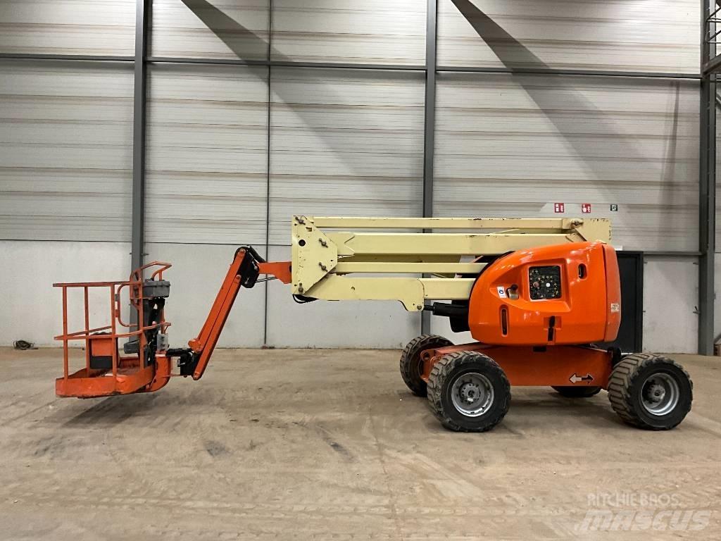 JLG 450 AJ Kloubové plošiny