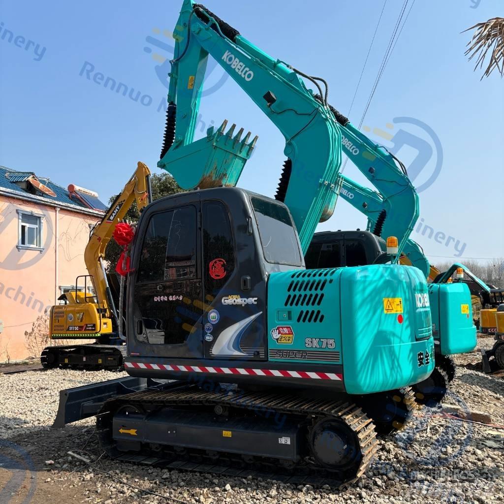 Kobelco SK75 Pásová rýpadla