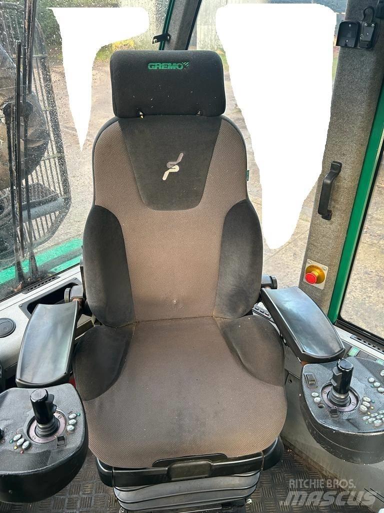 Gremo 1250 F Vyvážecí traktory