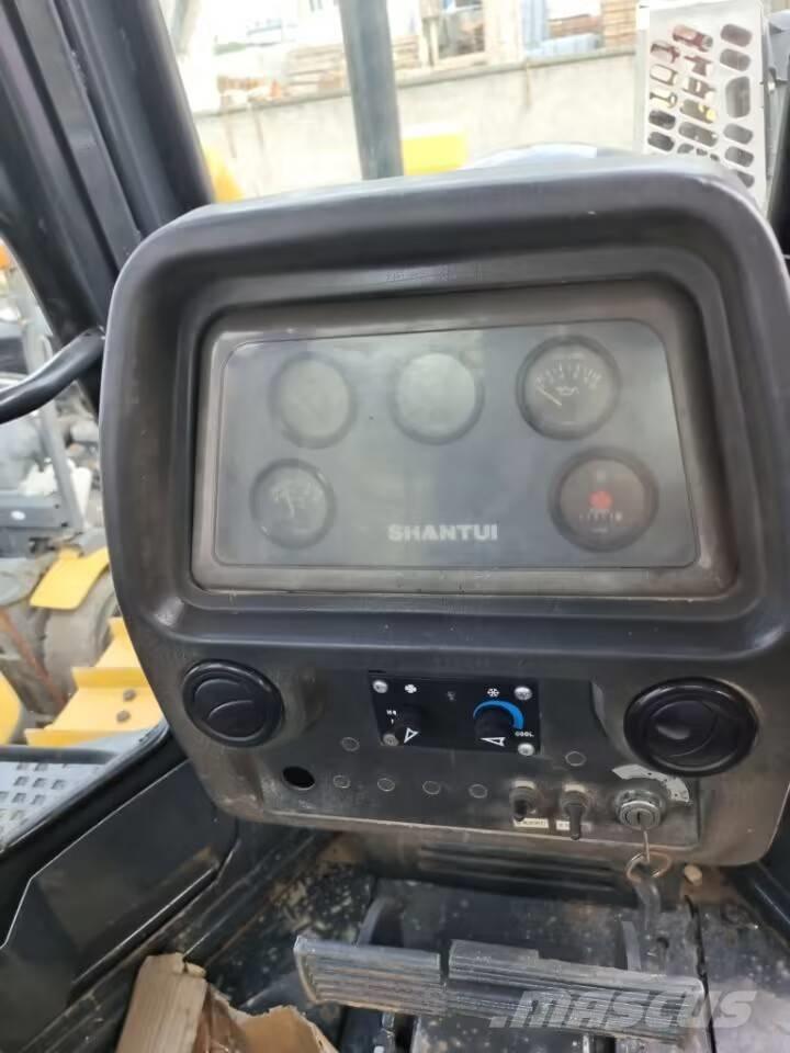 Shantui SD 22 Pásové dozery