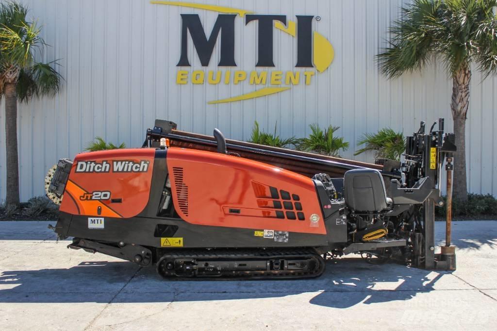 Ditch Witch JT20 Horizontální vrtací zařízení