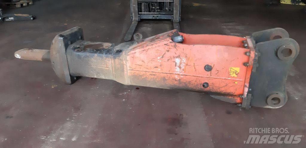 Rammer M 18 Bourací kladiva / Sbíječky