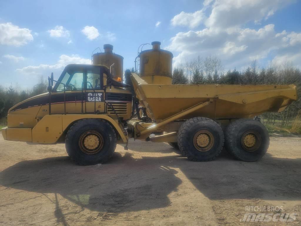CAT 725 Kloubové dempry
