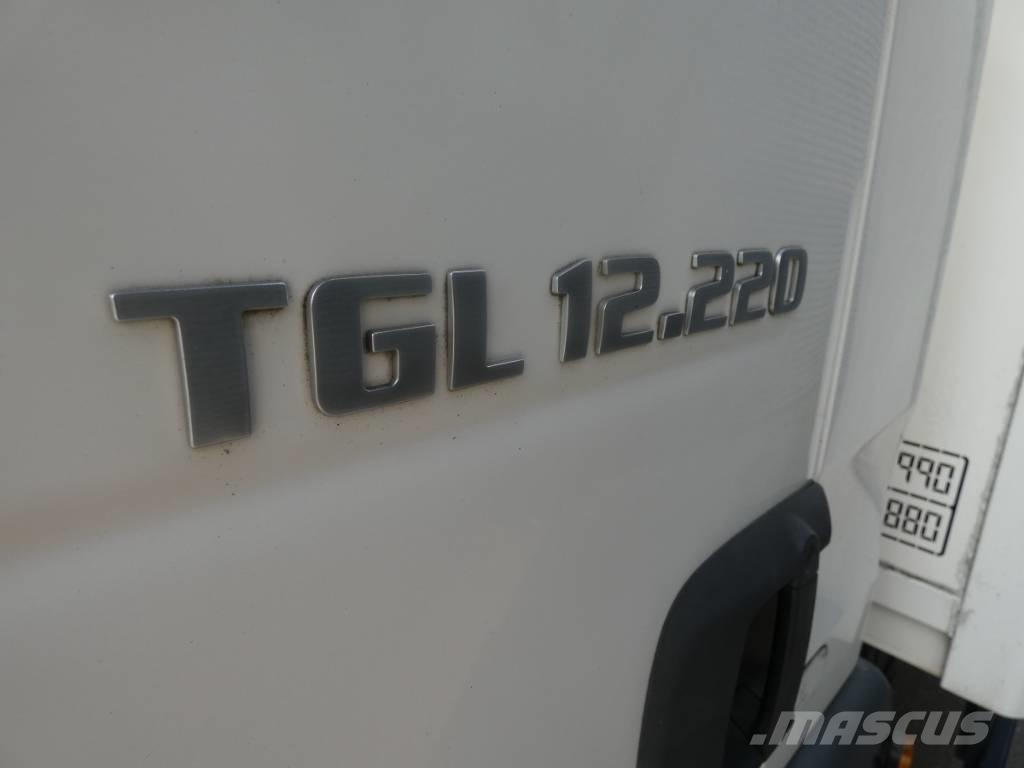 MAN TGL 12.220 Skříňová nástavba