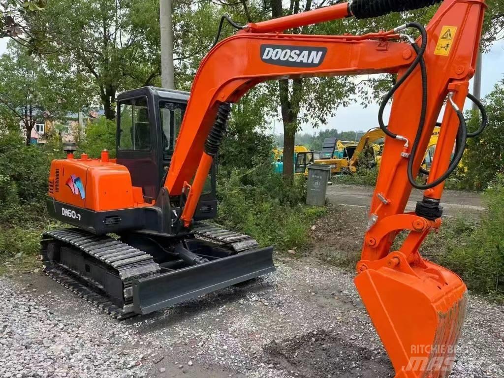 Doosan DH 60-7 Mini rýpadla < 7t