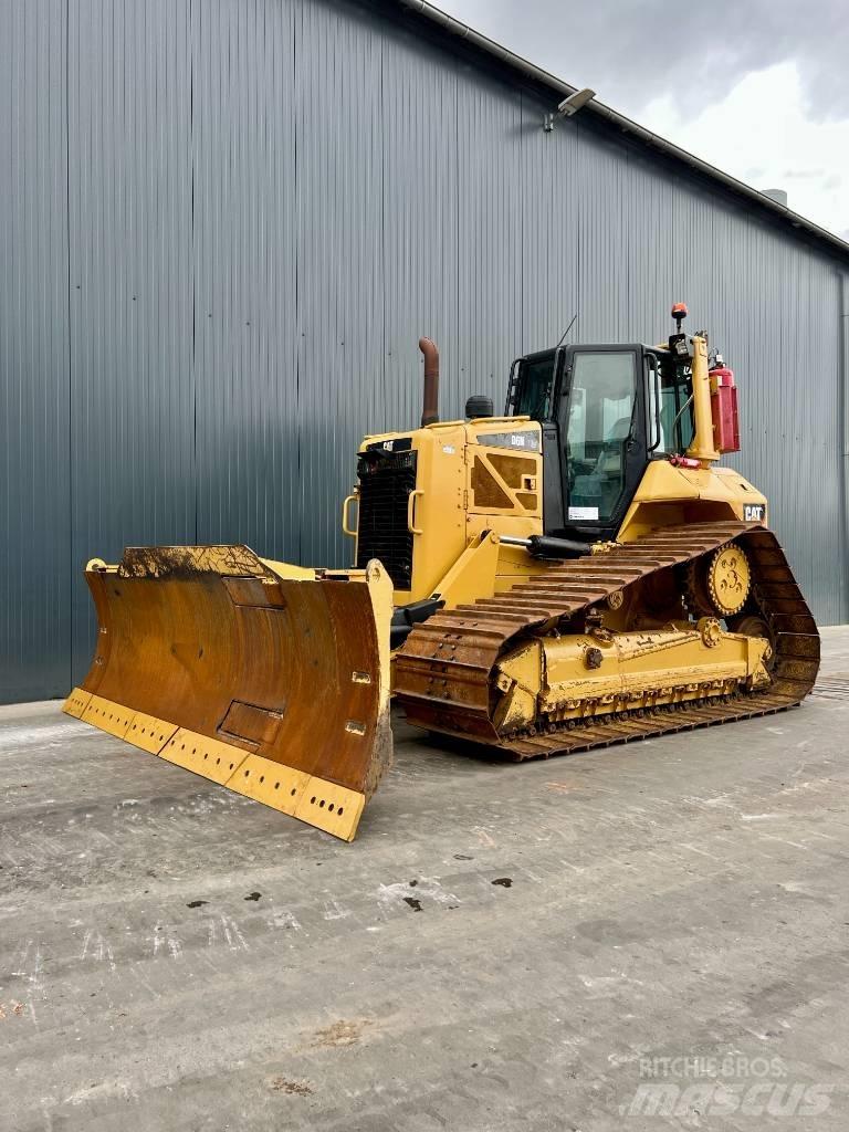 CAT D 6 N LGP Pásové dozery