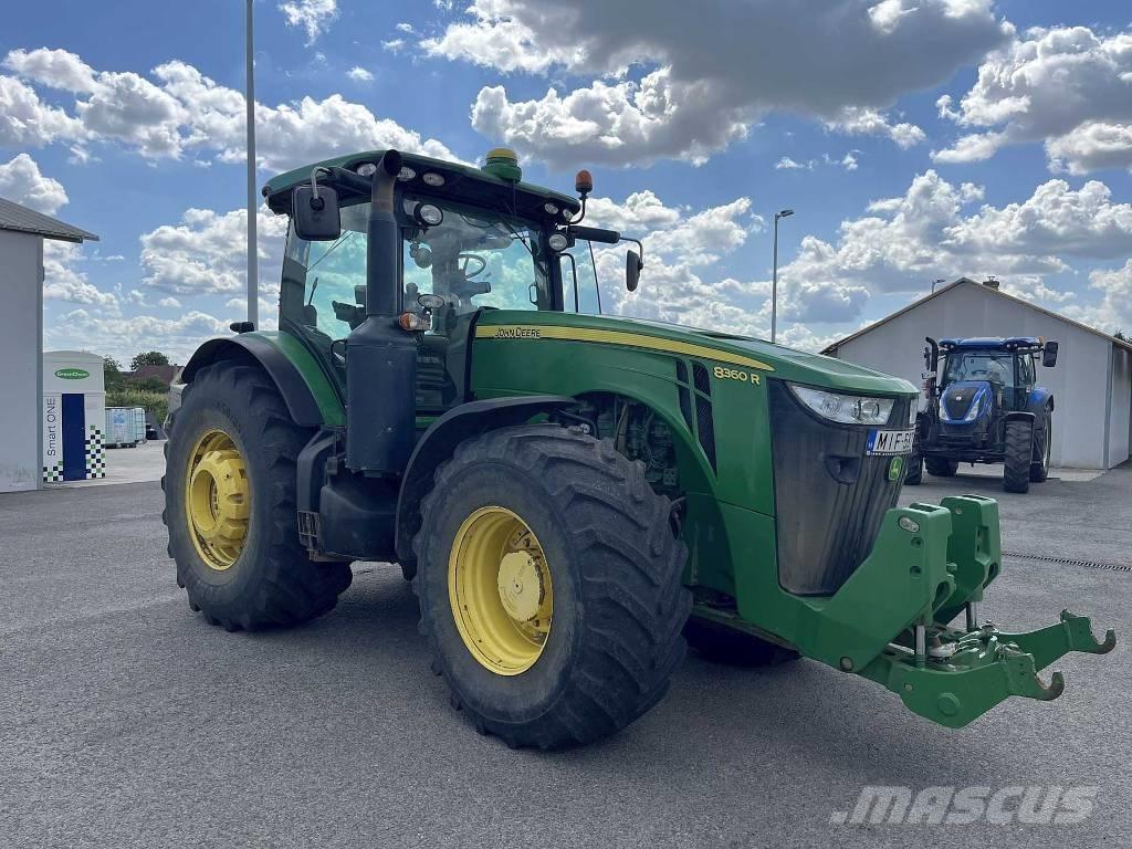 John Deere 8360 R Traktory