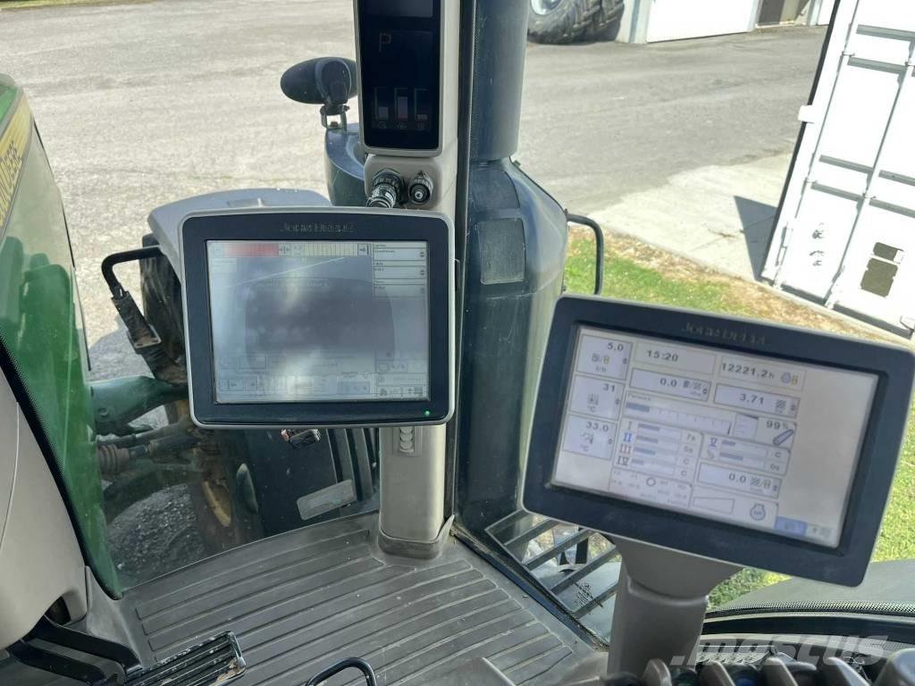 John Deere 8360 R Traktory
