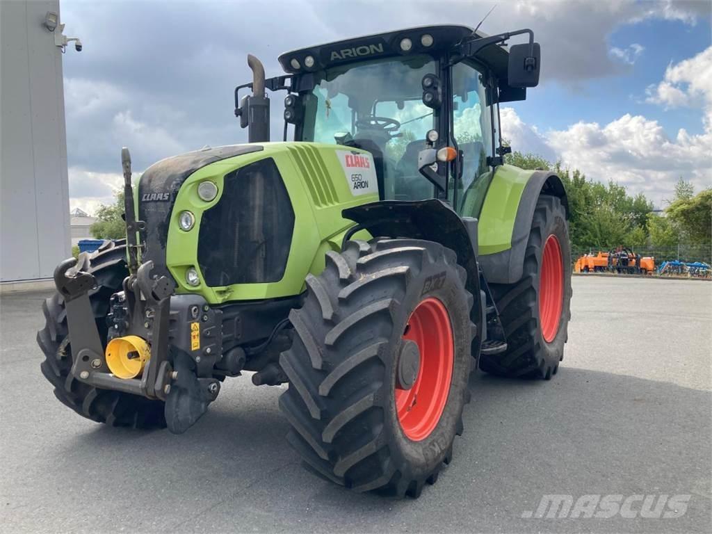 CLAAS ARION 650 Traktory