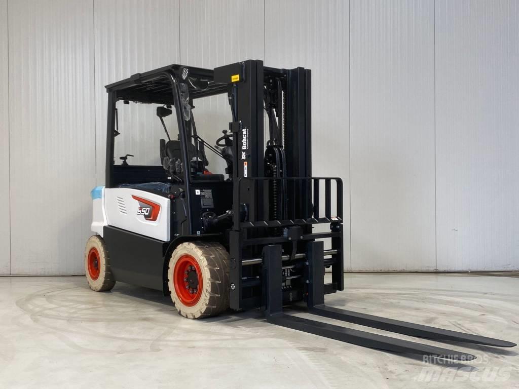Bobcat B50XC-7 Akumulátorové vozíky