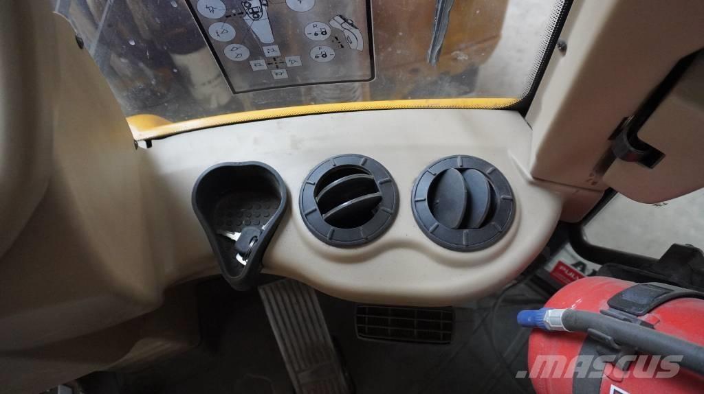 Hydrema 906 E Rýpadlo-nakladače