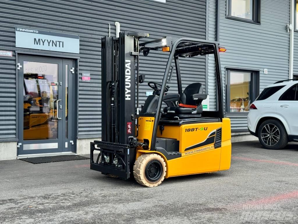 Hyundai 18BT-9U Akumulátorové vozíky