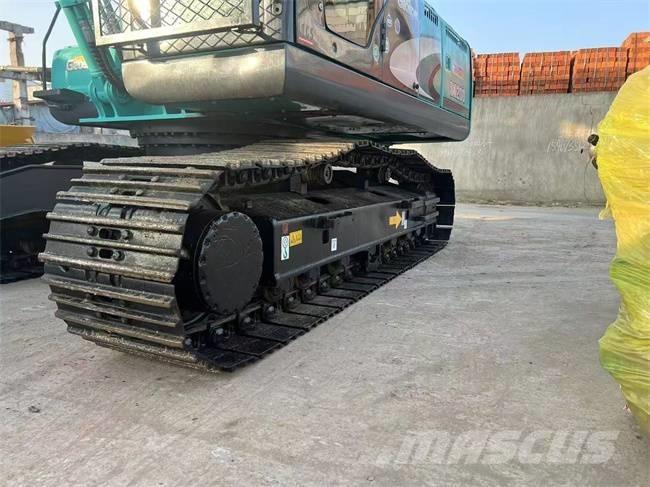Kobelco SK 200 Pásová rýpadla