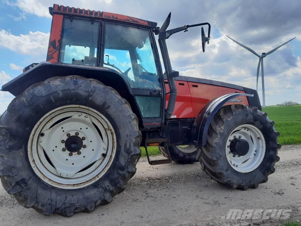 Valmet 8450 Mega Traktory