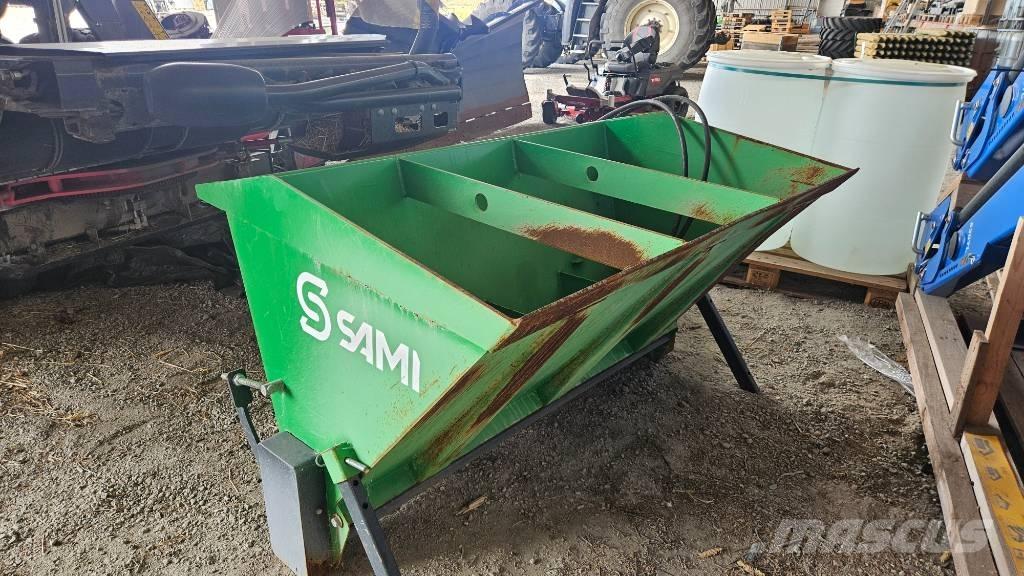 Sami SL-1500 Sypače písku a soli