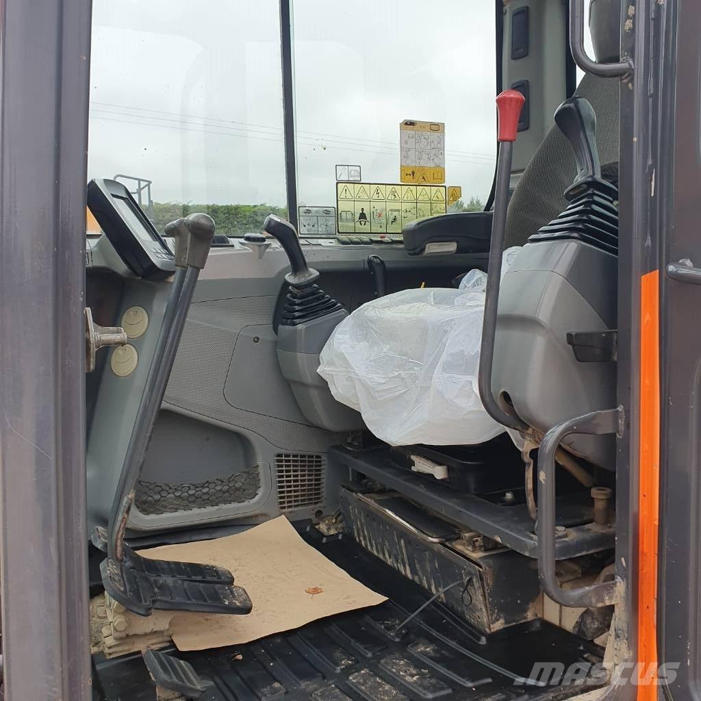 Doosan DX 85 R-3 Midi rýpadla 7t - 12t