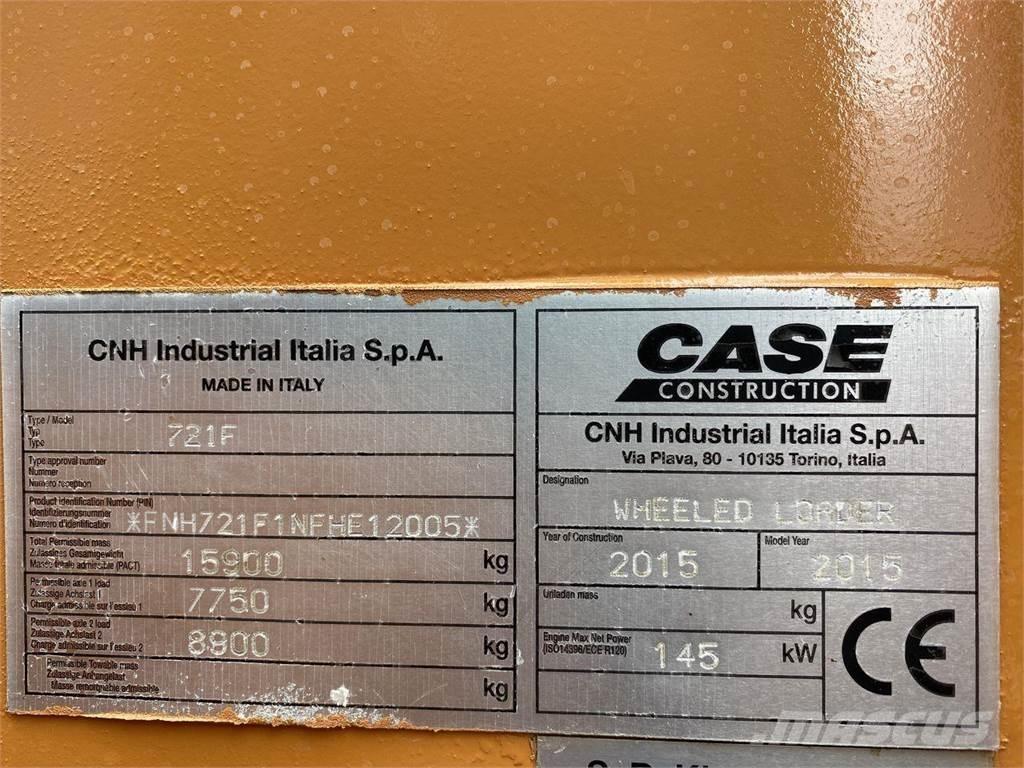 CASE 721F Kolové nakladače
