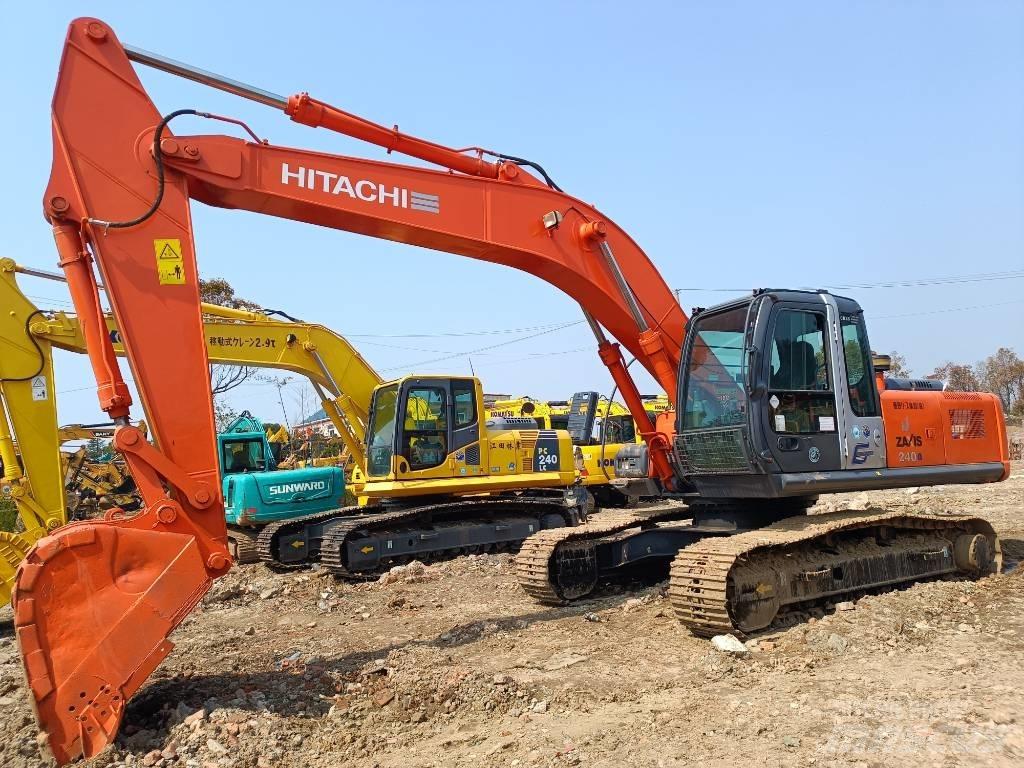 Hitachi ZX 240 Pásová rýpadla