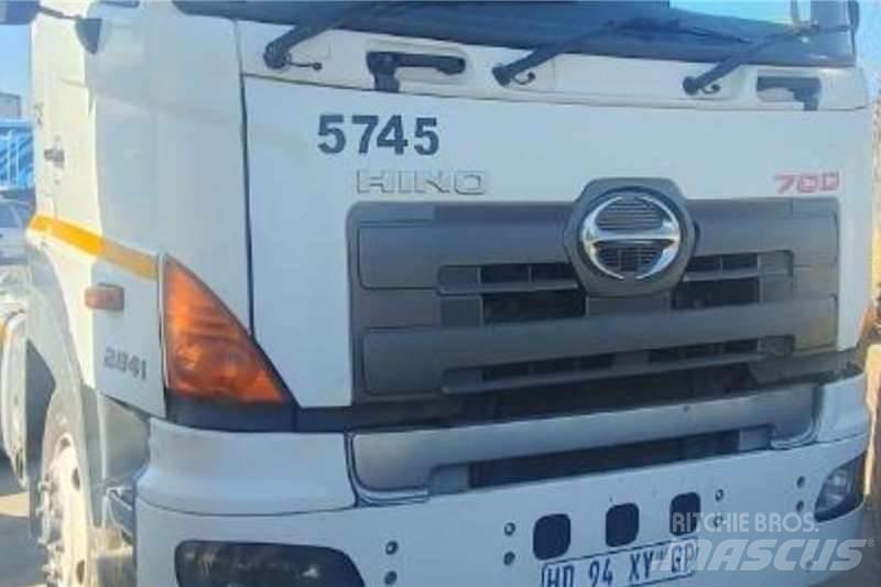 Hino 700 2841 Další