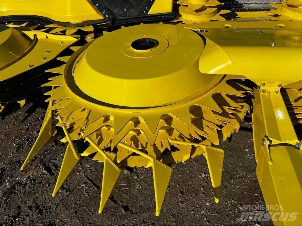 John Deere 772 Stroje na sklizeň pícnin-příslušenství