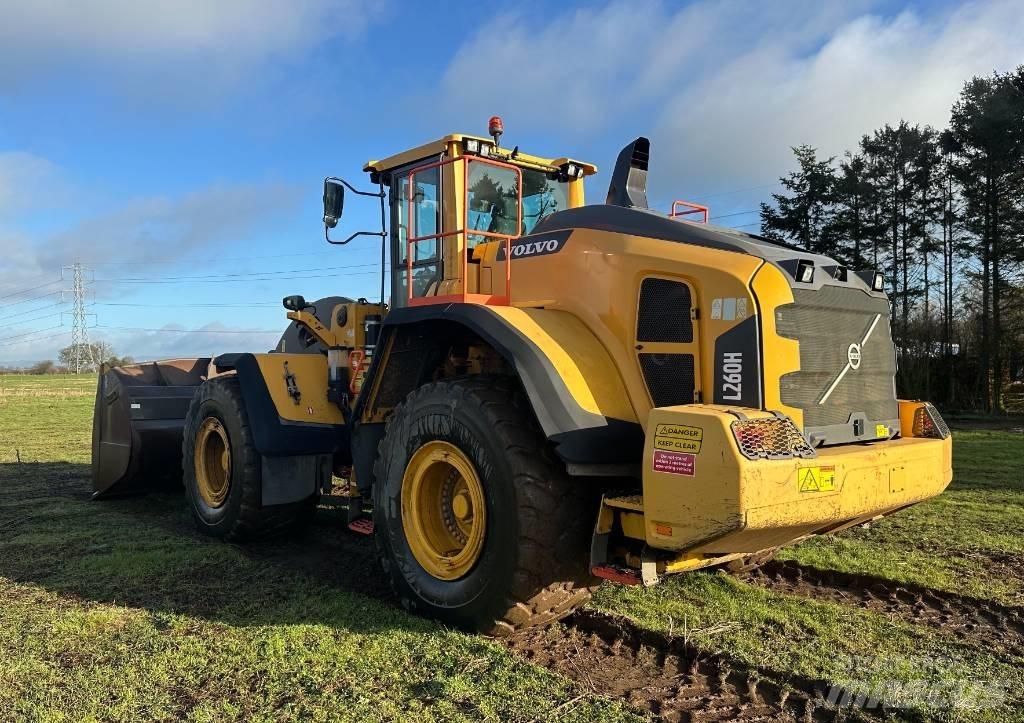 Volvo L 260 H Kolové nakladače