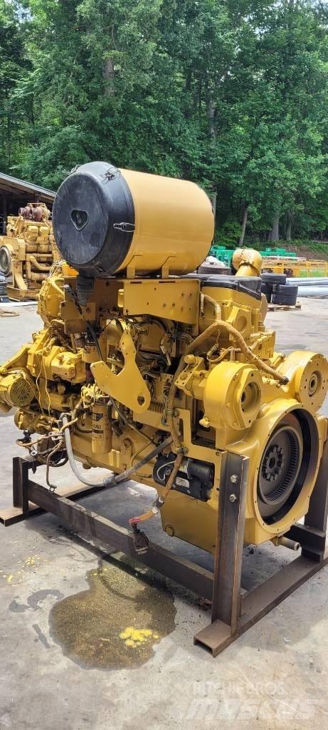 CAT 740B ENGINE Kloubové dempry