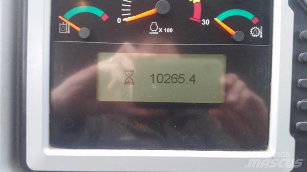 CAT 966 K Kolové nakladače