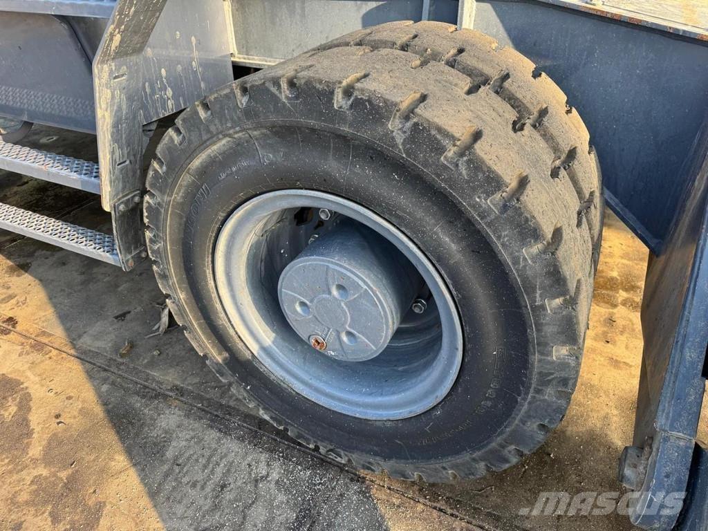 Atlas 200 MH Stroje pro manipulaci s odpadem