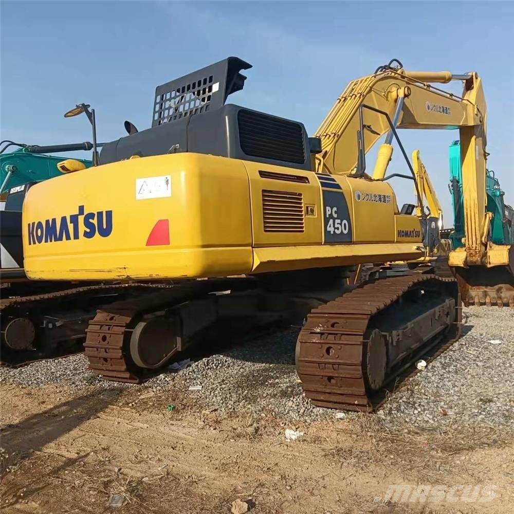 Komatsu PC450-8 Pásová rýpadla