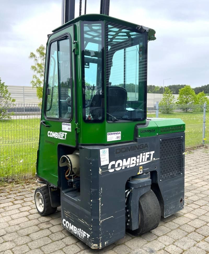 Combilift CB 2500 4 cestní vysokozdvižné vozíky
