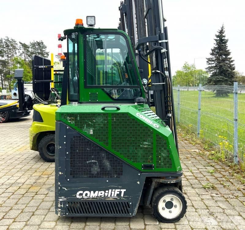 Combilift CB 2500 4 cestní vysokozdvižné vozíky