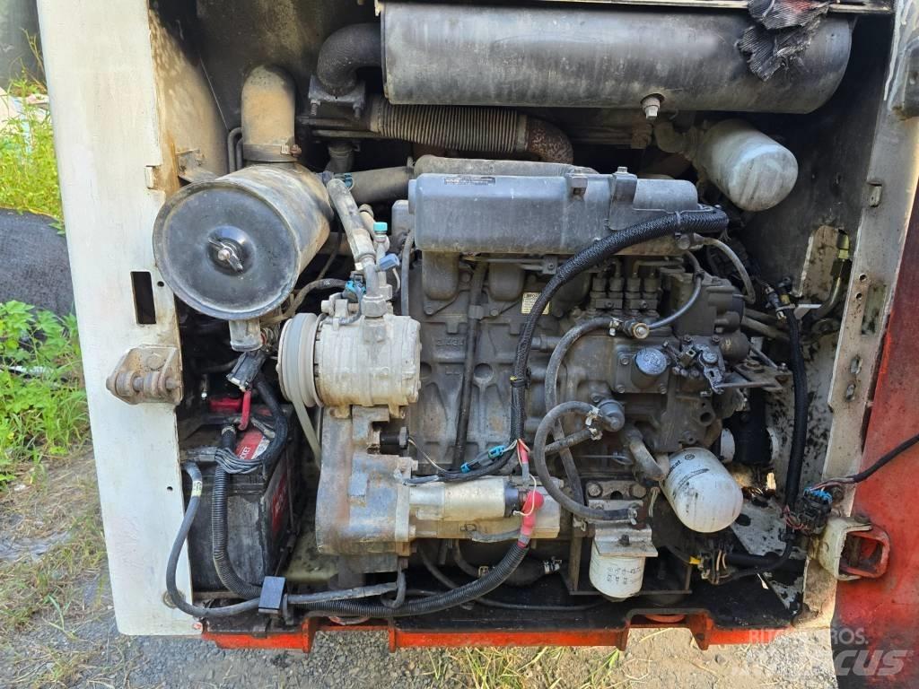 Bobcat S 205 Smykem řízené nakladače