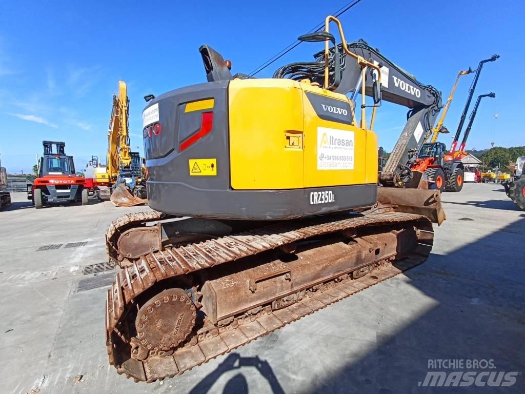 Volvo ECR 235 C L Pásová rýpadla