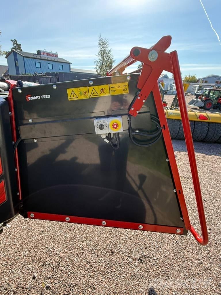 Farmi Forest CH27 Kompaktní traktory