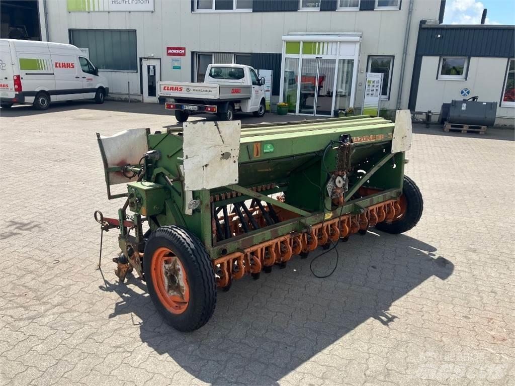 Amazone D8 / 30 E Mechanické secí stroje