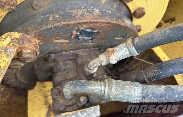 Dynapac CA 250 PD II Tahačové válce