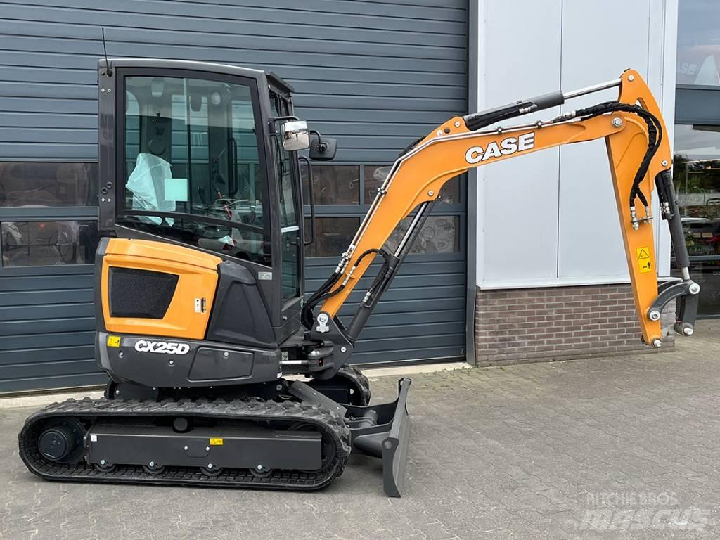 CASE CX 25 D Mini rýpadla < 7t