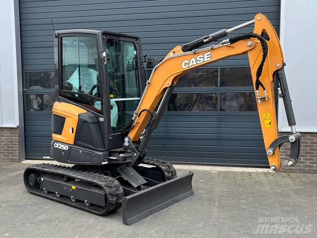 CASE CX 25 D Mini rýpadla < 7t