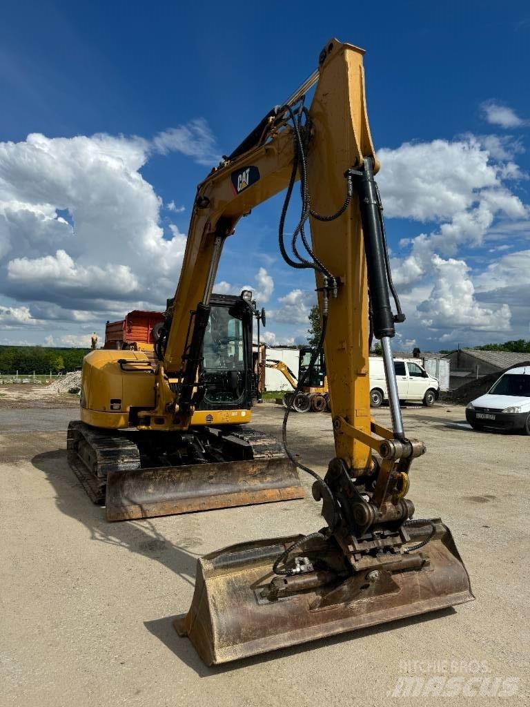 CAT 308 D Midi rýpadla 7t - 12t