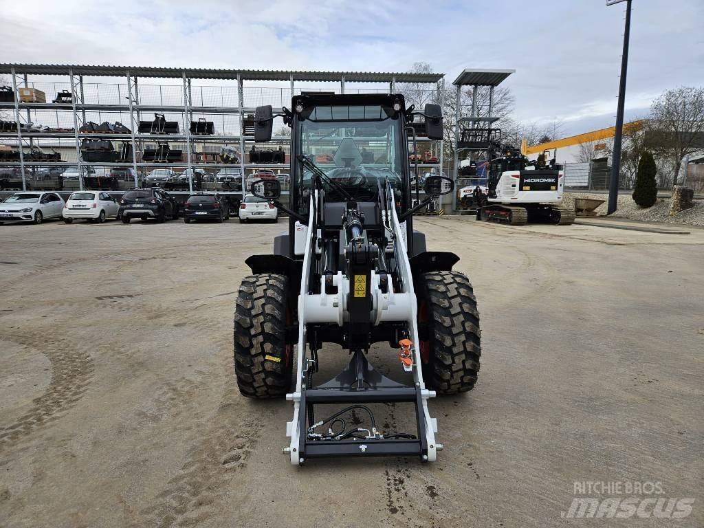 Bobcat L 75 Kolové nakladače