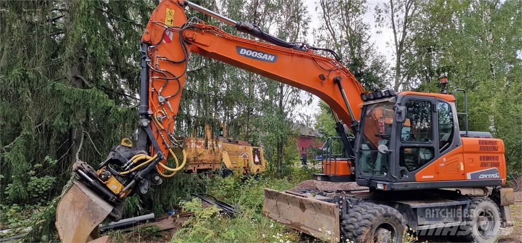 Doosan DX170W Kolová rýpadla