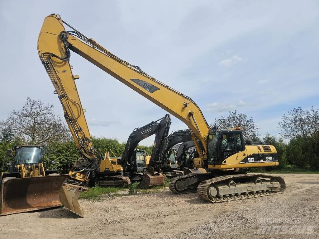 CAT 325 D Long Reach Rýpadla s dlouhým dosahem