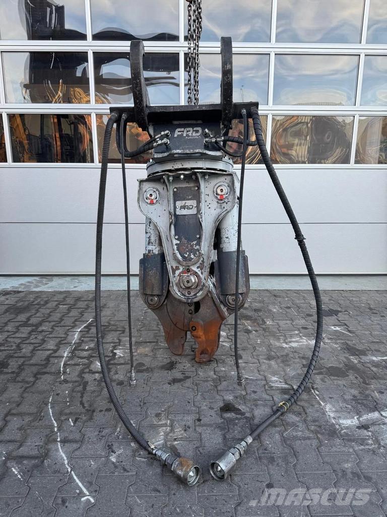 Furukawa U6 Frézy, nůžky