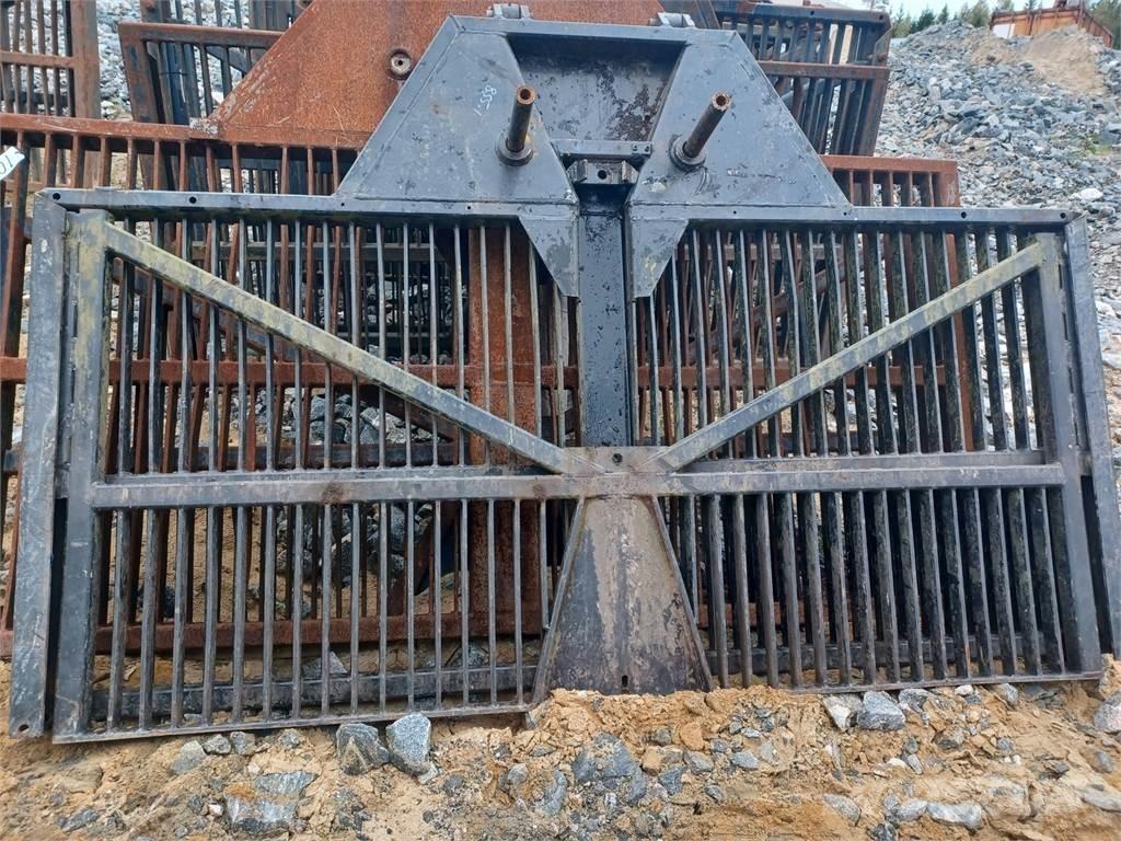 Komatsu 855.1 Další komponenty