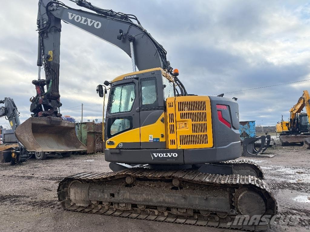 Volvo ECR 235 Pásová rýpadla