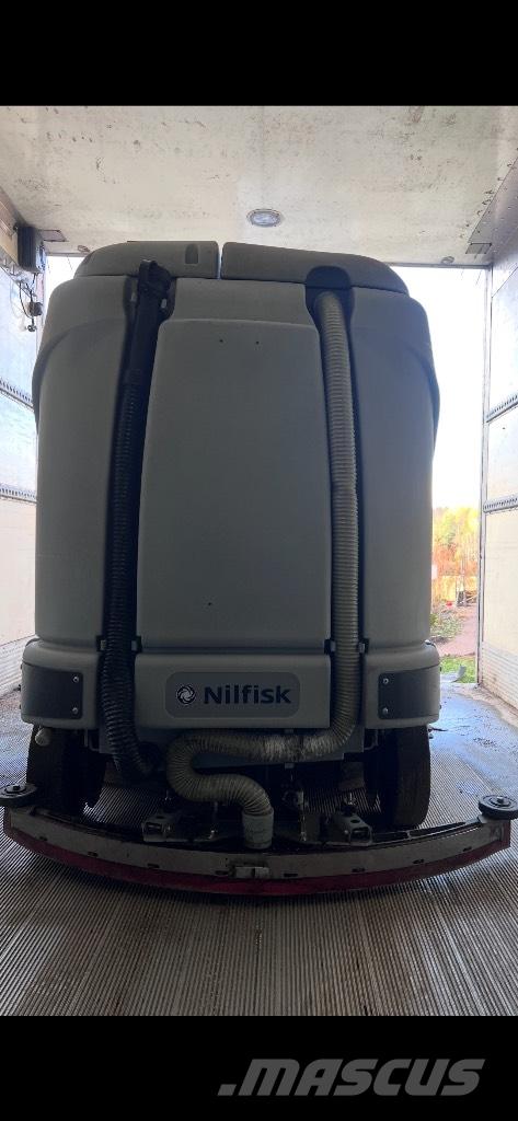 Nilfisk BR 1100S Podlahové mycí stroje