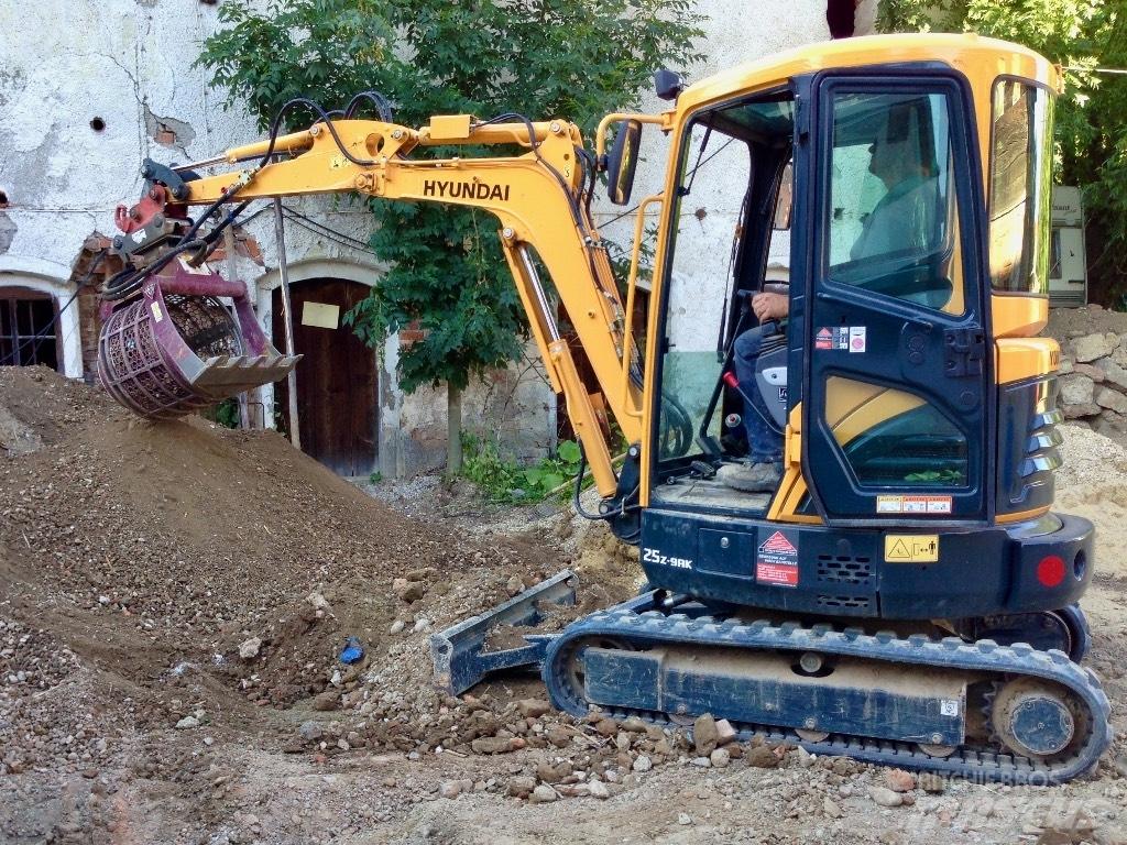 Hydraram HSB 300 Mobilní třídiče