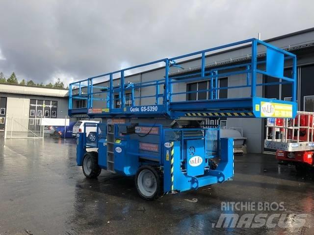 Genie GS 5390 RT Nůžková zvedací plošina